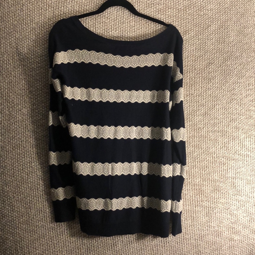 American Eagle Blue & White Striped Sweater (M) - Picture 5 of 5